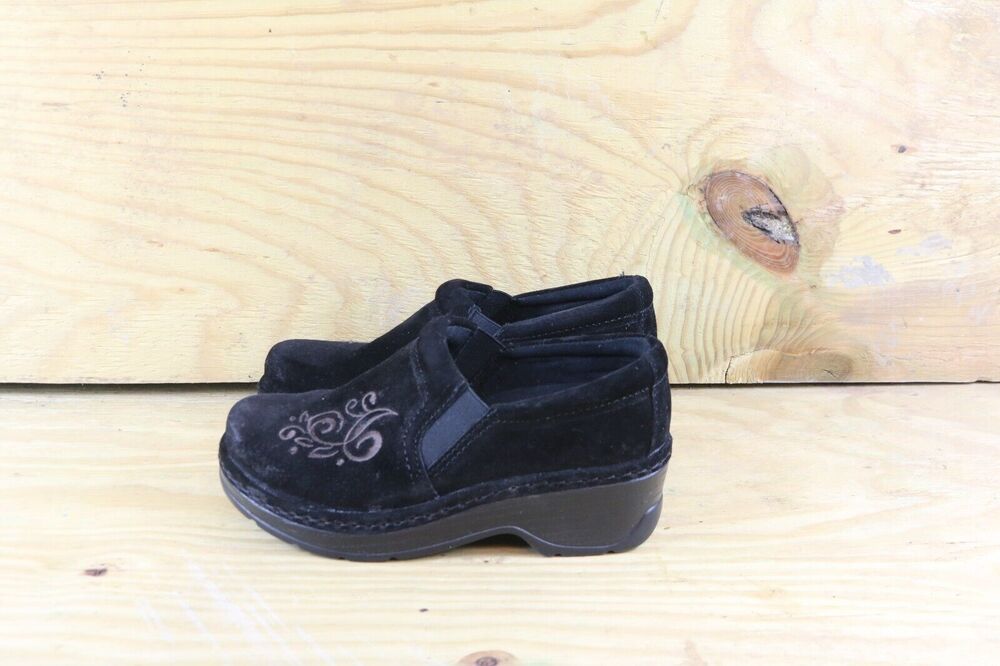 Klogs Naples Womens 6M Black Suede Gold Embroidered Clogs Mules